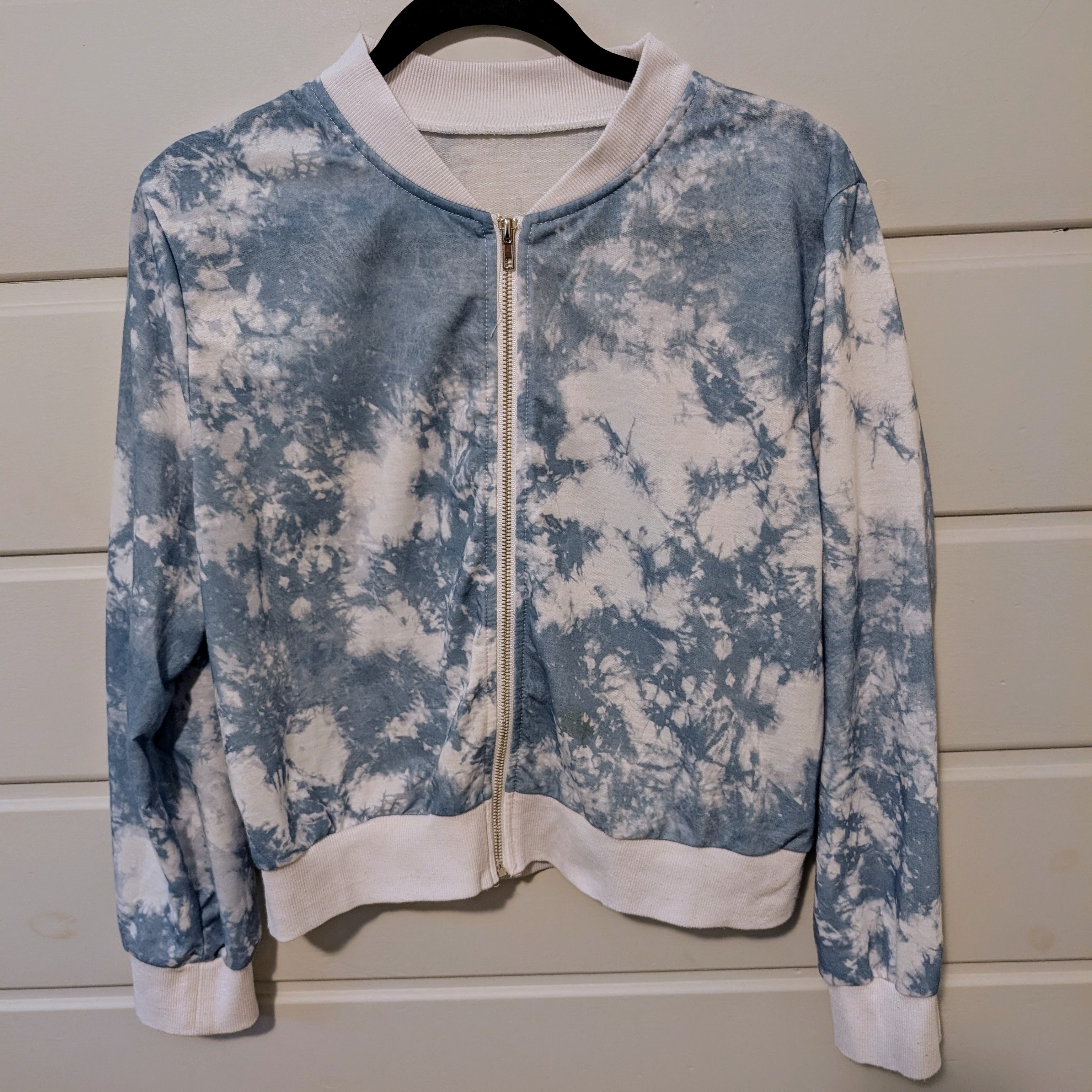 Blue And White Tie-Dye Zip-Up Jacket